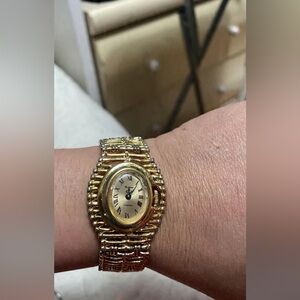 Gold Women's Oval Bracelet Watch
